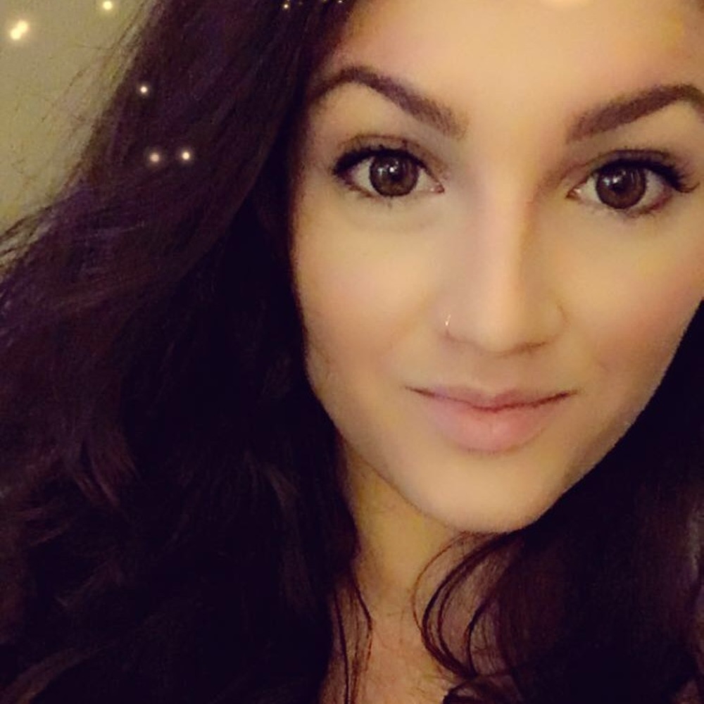 Meet your Posher, Theresa